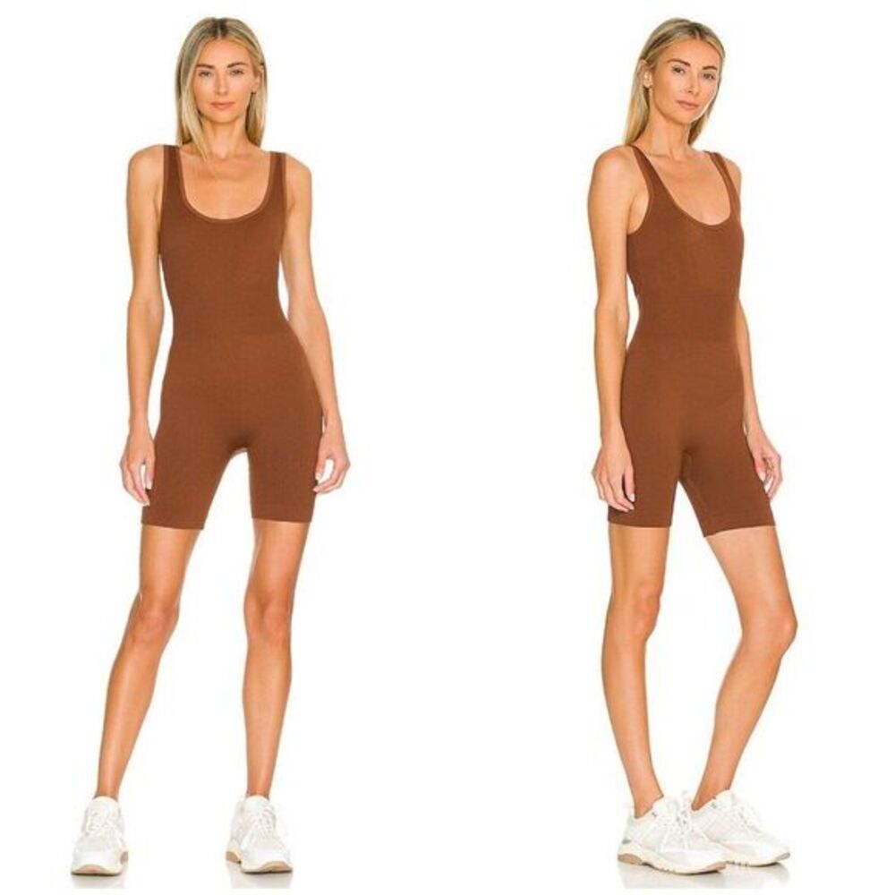 WeWoreWhat Ribbed‎ Bodysuit Size Small Playsuit Stretch Romper Brown One Piece